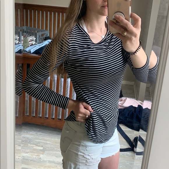 black and white striped top - Picture 3 of 4